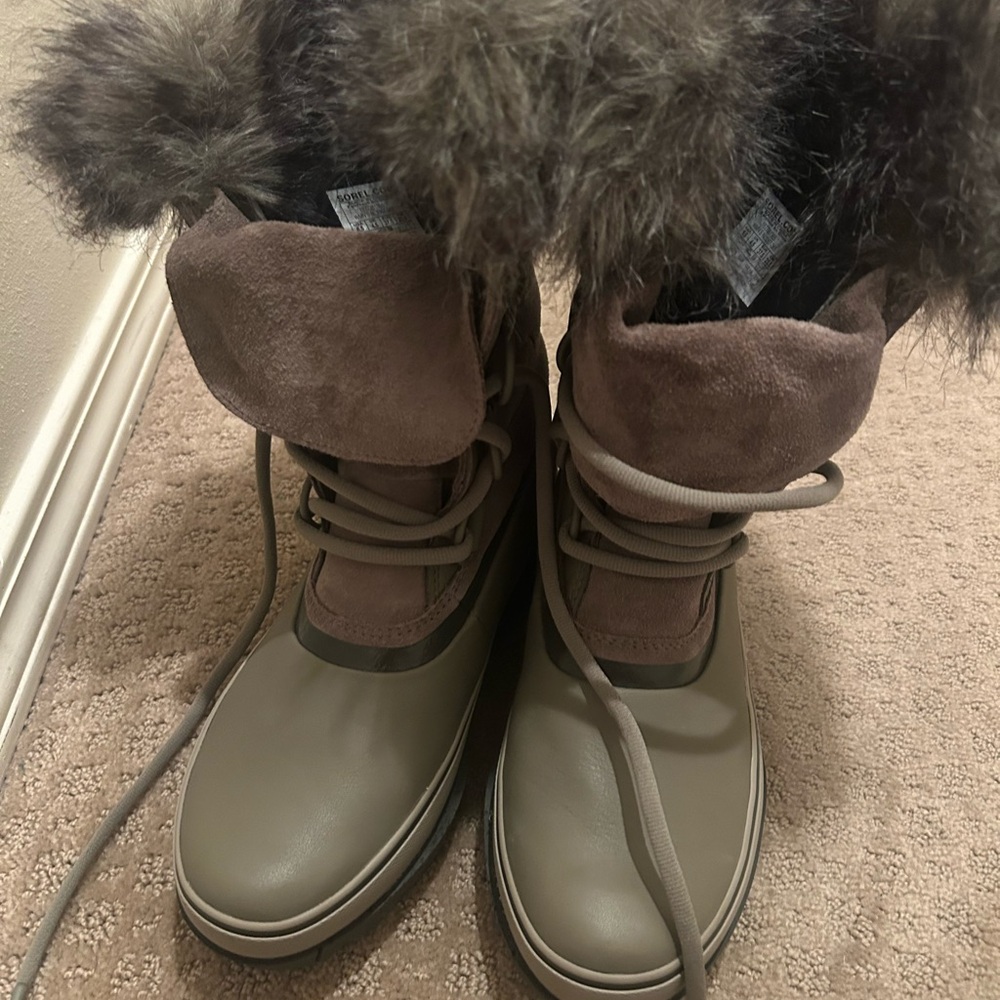 Women’s Sorel Winter Boots